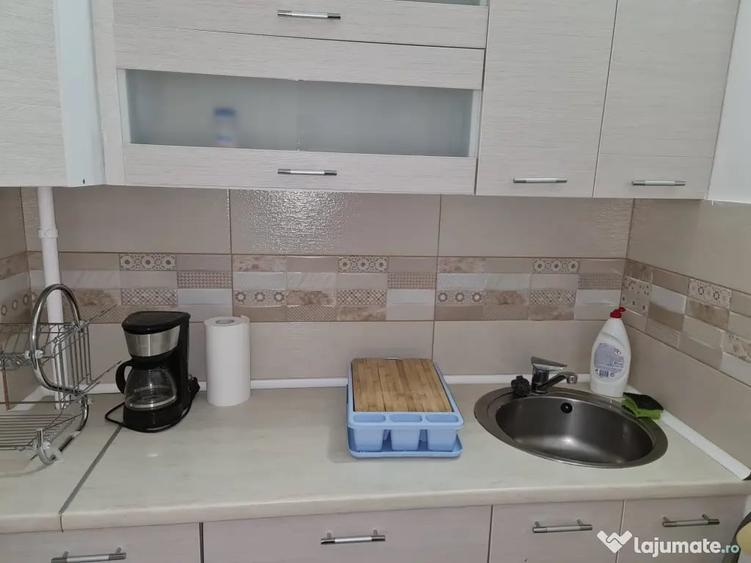 Garsonieră semidecomandată în Gării