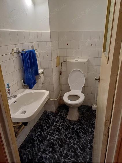 Apartament cu 3 camere decomandat în Decebal