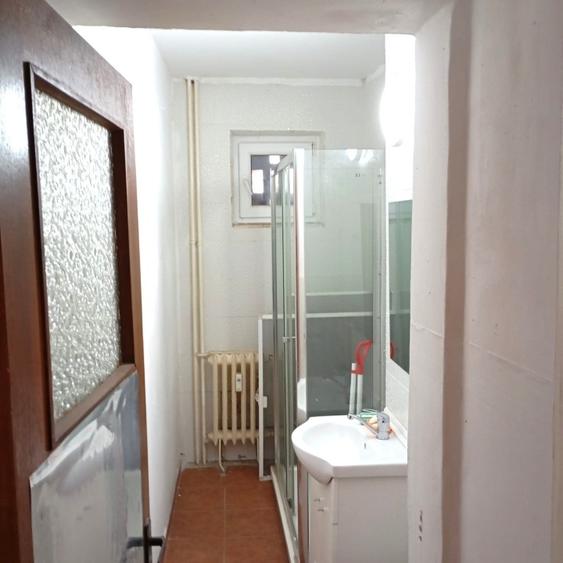 Apartament cu 2 camere semidecomandat în Casa de Cultură