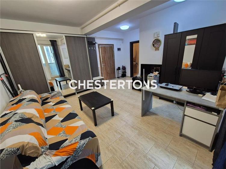 Apartament cu 2 camere semidecomandat în Chiajna