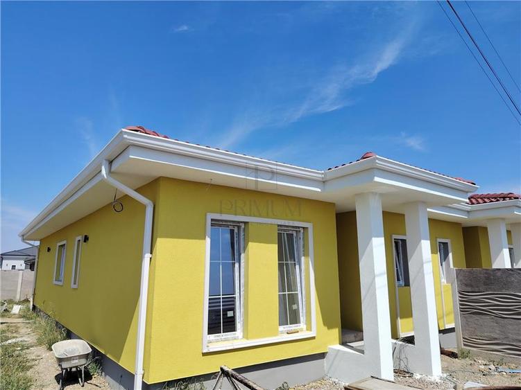 Duplex cu 3 camere cu Teren 323 Mp în Moșnița Nouă