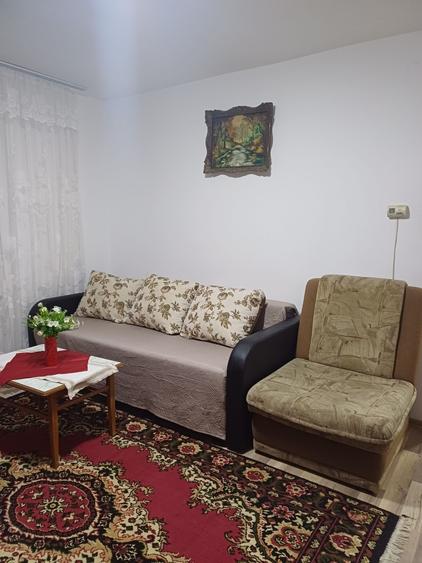 Apartament cu 2 camere semidecomandat în Exterior Vest