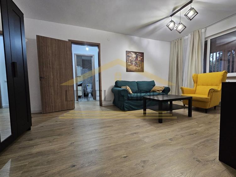 Apartament cu 2 camere semidecomandat, mobilat în Gorjului
