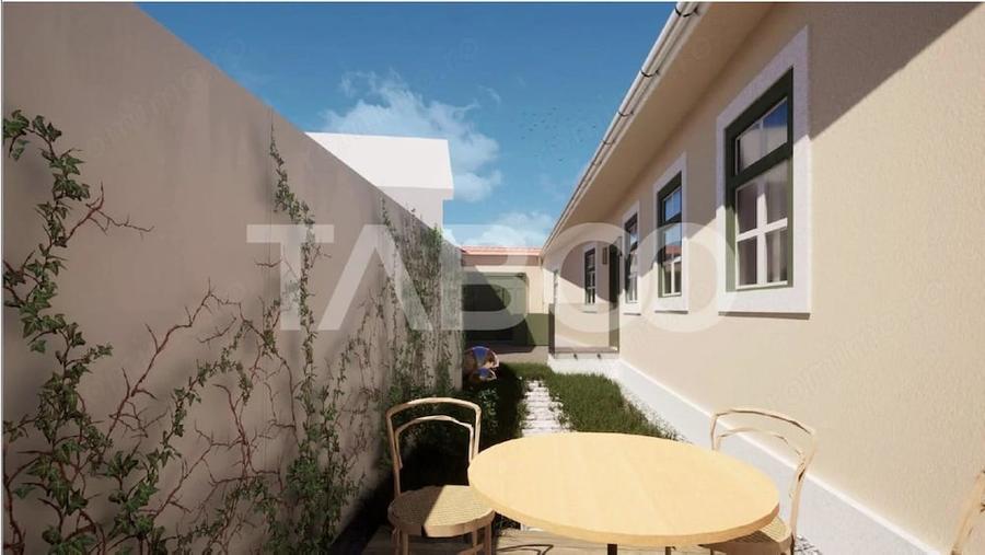 Casă cu Teren 228 Mp în Central