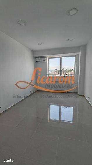 Spațiu comercial, de 65 mp, în Central