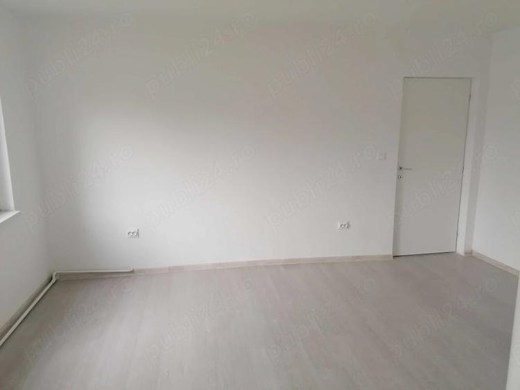 Apartament cu 2 camere semidecomandat în Cetății
