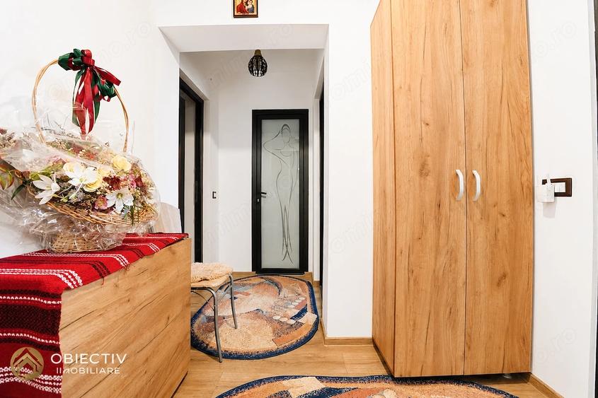 Apartament cu 3 camere semidecomandat în Dărmănești