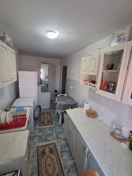 Apartament cu 2 camere decomandat în Tohanu Nou