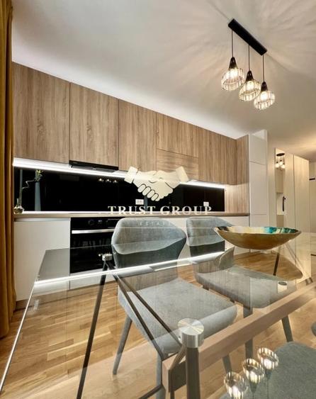 Apartament cu 3 camere decomandat în Domenii
