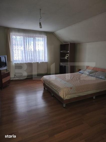 Casă cu 6 camere cu Teren 539 Mp în Central