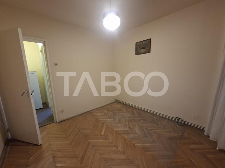 Apartament cu 2 camere decomandat în Calea Dumbrăvii