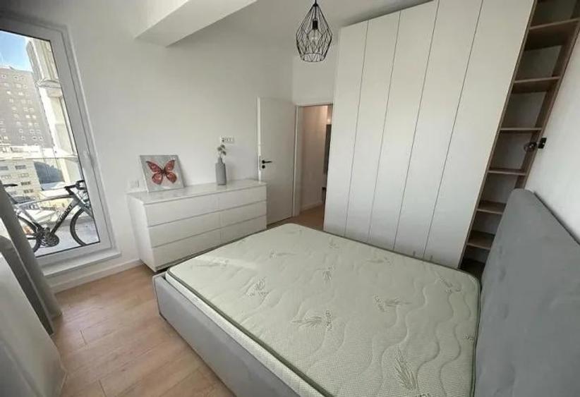 Apartament cu 2 camere decomandat în Grozăvești