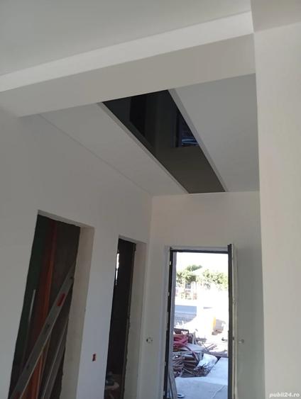 Casă cu 6 camere în Cumpăna