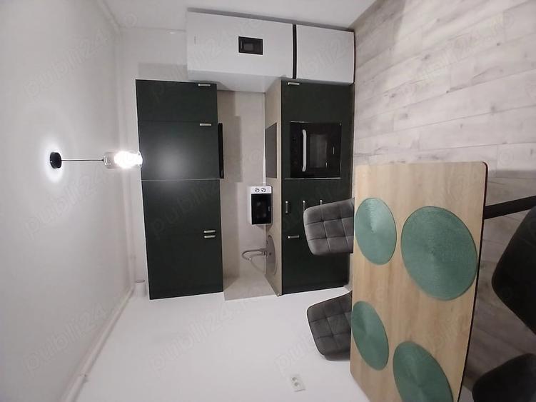 Apartament cu 2 camere semidecomandat în Exterior Vest