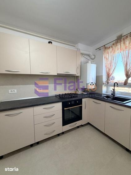 Apartament cu 2 camere decomandat în Tractorul
