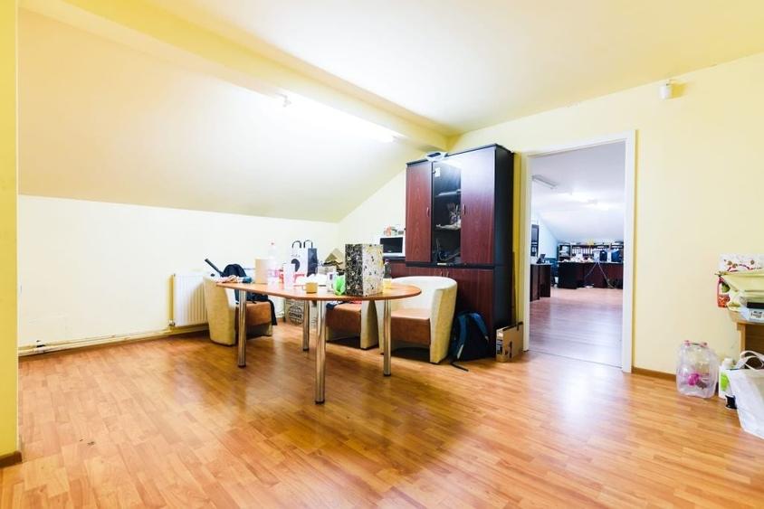 Spațiu comercial, de 232 mp, în Iosia