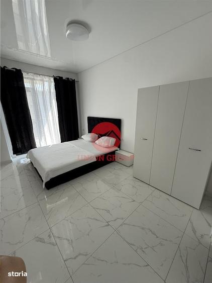 Apartament cu 4 camere decomandat în Central