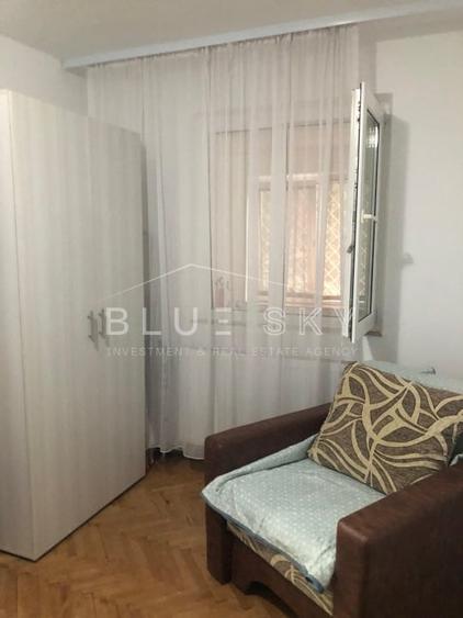 Apartament cu 2 camere semidecomandat, mobilat în Tomis Nord