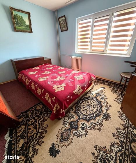 Apartament cu 2 camere semidecomandat în Prundu