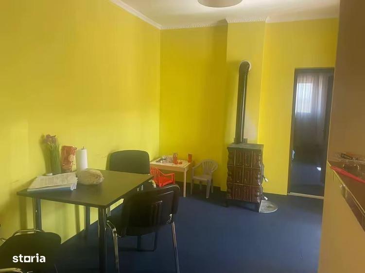 Casă cu 3 camere în Cadea