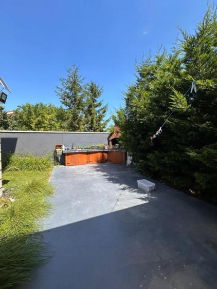 Casa de vanzare in Mamaia Sat, P+1 cu pod, 250 mp teren - 2