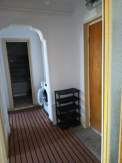 Apartament cu 2 camere decomandat în Prundu