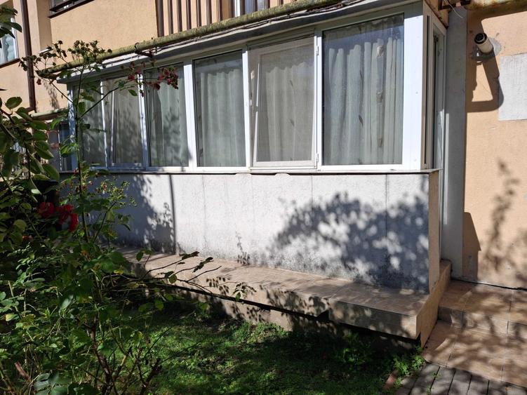Apartament cu 2 camere semidecomandat în Centrul Istoric