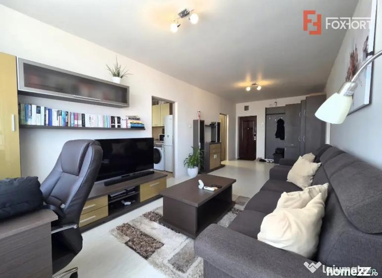 Apartament cu 2 camere semidecomandat în Romanilor