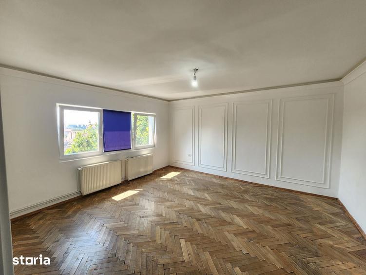 Apartament cu 2 camere decomandat în Fabric