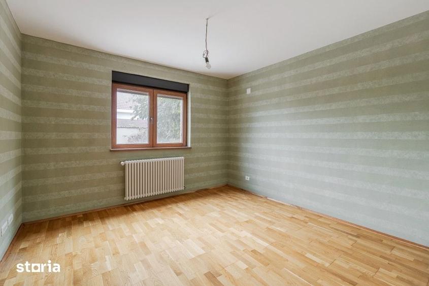 Casă cu Teren 566 Mp în Borș