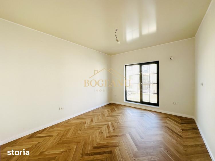 Casă cu 5 camere cu Teren 270 Mp în Braytim