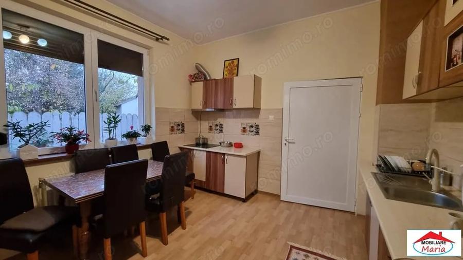 Casă cu Teren 350 Mp în Titulescu