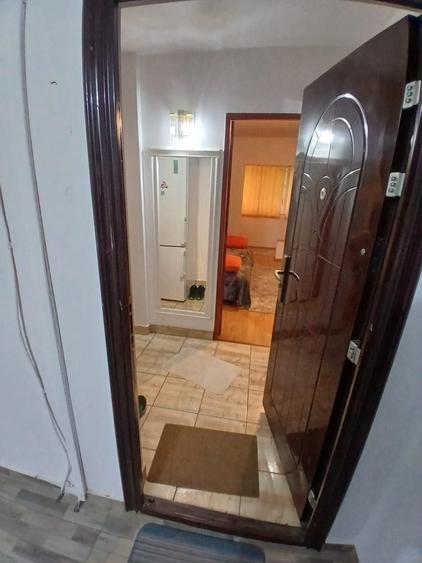 Apartament cu 2 camere decomandat în Șimian