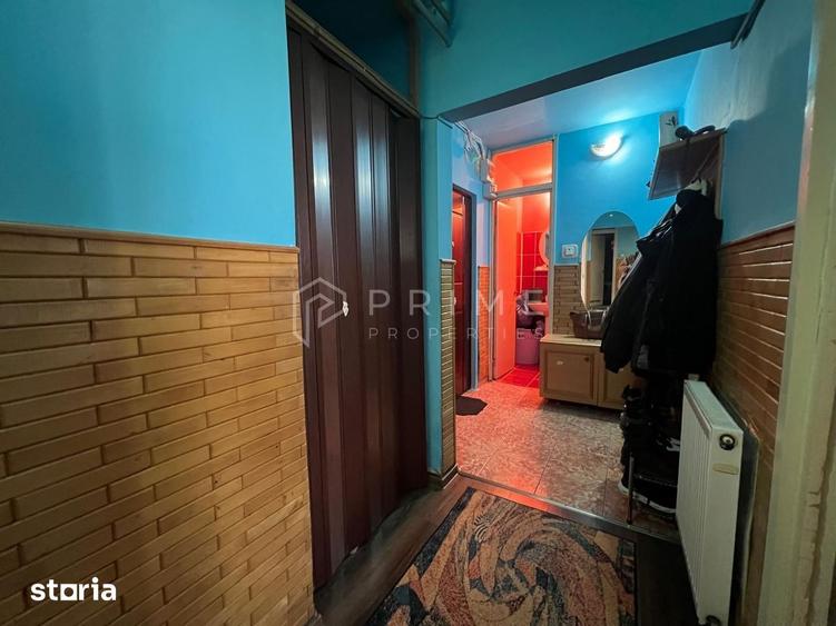 Apartament cu 3 camere decomandat în Sângeorgiu de Mureș
