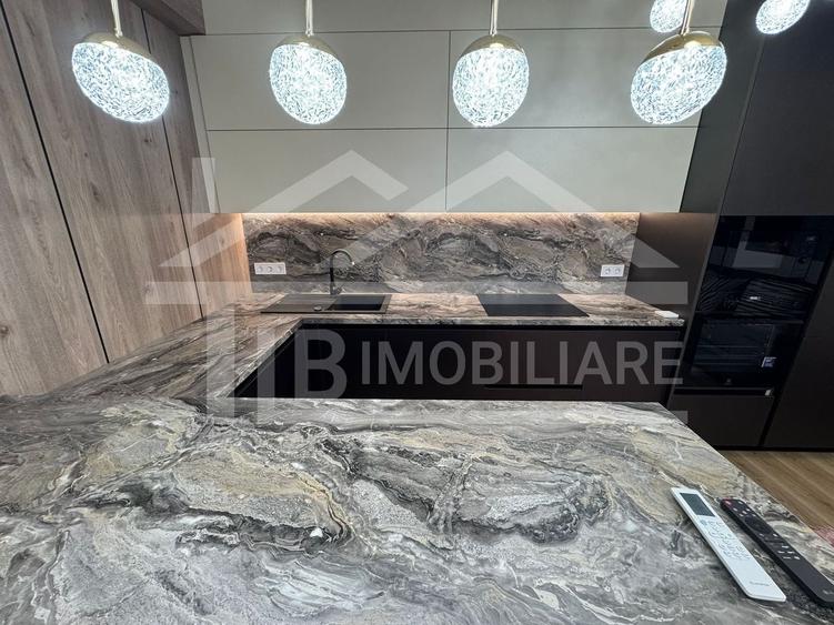 Apartament cu 3 camere semidecomandat în Tudor