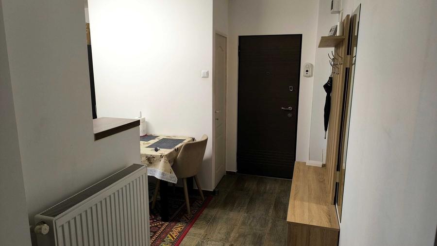 Apartament cu 3 camere decomandat, mobilat în Mărăști