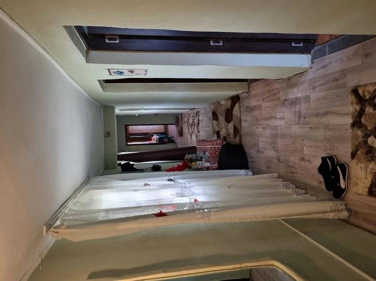 Casă cu 2 camere cu Teren 1500 Mp în Copaciu