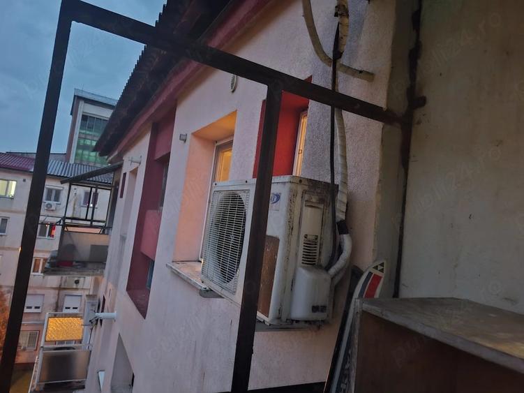 Garsonieră decomandată în Govândari