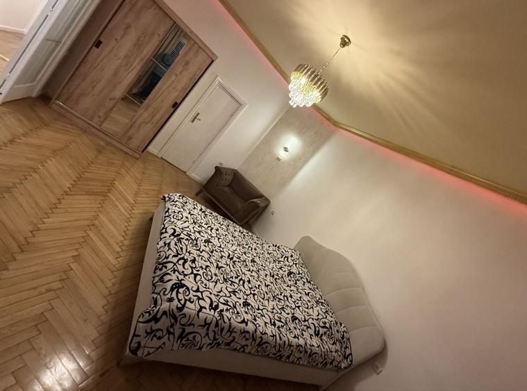 Apartament cu 2 camere decomandat în Cișmigiu