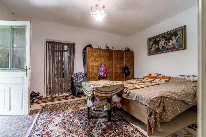 Casă individuală cu 3 camere cu Canalizare în Frumușeni