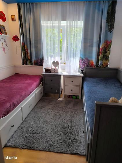 Apartament cu 3 camere decomandat în Obcini