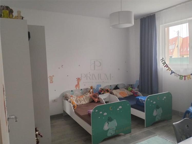 Duplex pe parter - zona buna - partial mobilat - 2