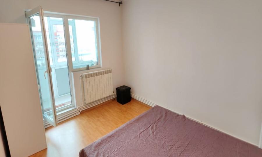 Apartament cu 2 camere decomandat în Mazepa 2