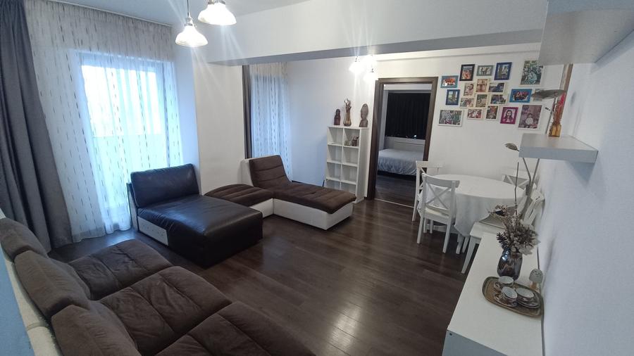 Apartament cu 3 camere semidecomandat, mobilat în Șerbănești
