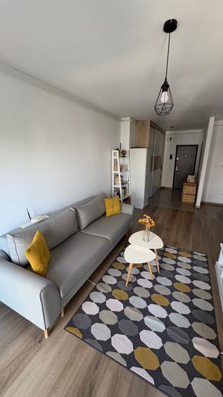 Apartament cu 2 camere decomandat în Andrei Mureșanu