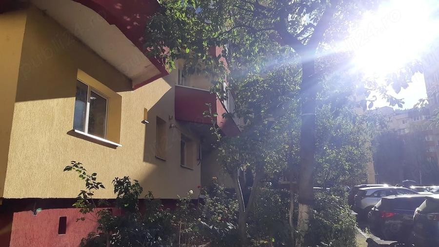 Apartament cu 2 camere decomandat în Răcădău