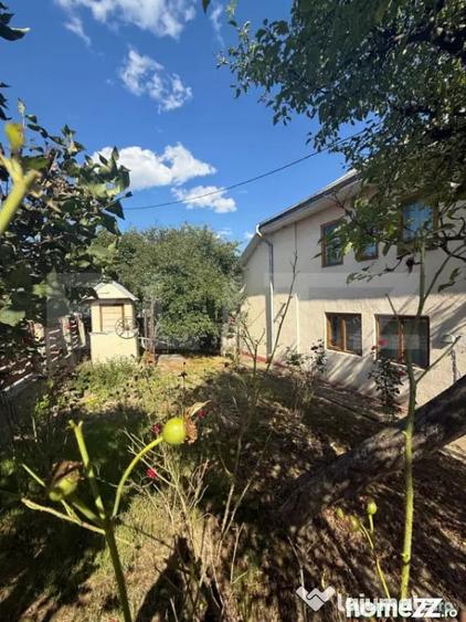 Casă cu 7 camere cu Teren 1352 Mp în Burdujeni