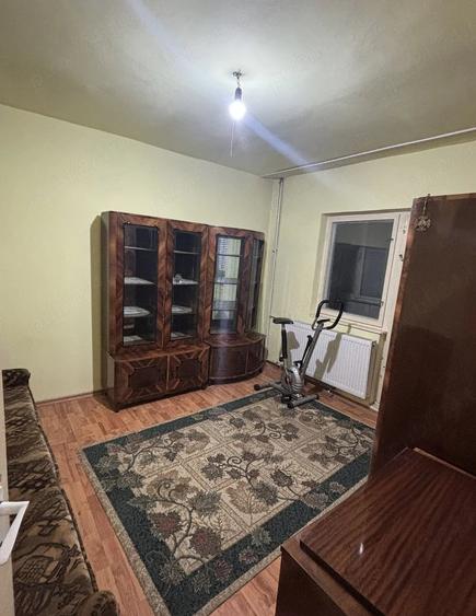 Apartament cu 2 camere decomandat în Exterior Vest