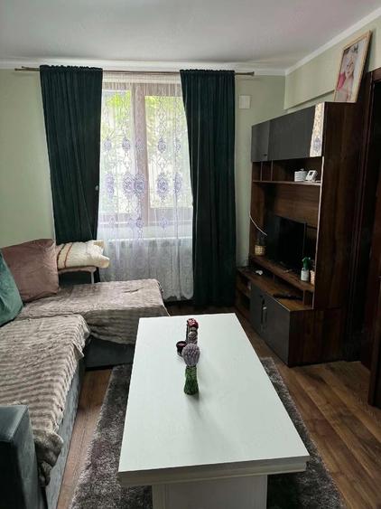 Apartament cu 2 camere decomandat în Ultracentral