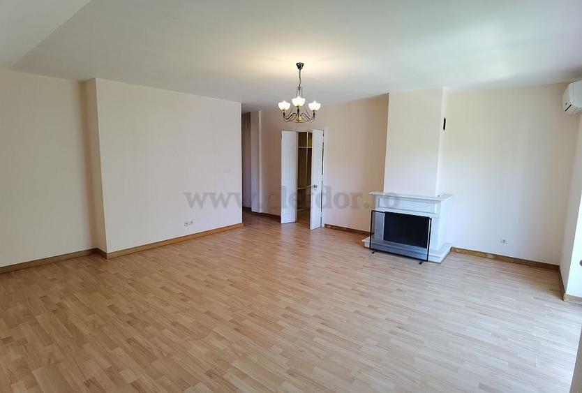 Casă individuală cu 7 camere cu Piscina în Pipera